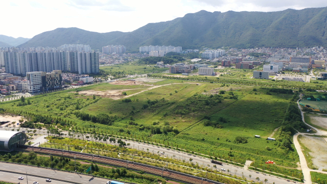 공간혁신구역 선도사업 대상지로 선정된 부산대 양산캠퍼스 유휴부지 전경. 부산일보DB
