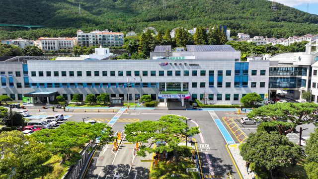 거제시청. 부산일보DB