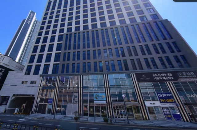 복합용 건물로 부산에서 가장 기준시가가 비싼 건물은 해운대구 중동의 ‘더타임 해운대’가 꼽혔다. 네이버 거리뷰.