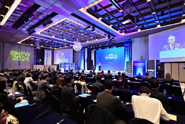 지난해 10월 29일 부산롯데호텔에서 열린 제7회 ‘KOBC 마리타임 콘퍼런스’에서 안병길 한국해양진흥공사 사장이 환영사를 하고 있다. 해진공 제공