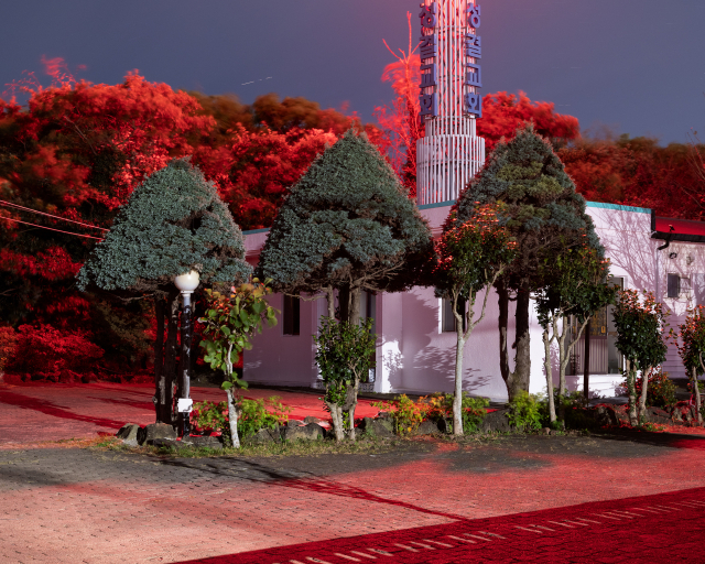 이손 ‘교회’. 고은사진미술관 제공