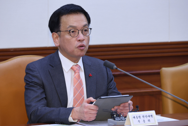 최상목 대통령 권한대행 부총리 겸 기획재정부 장관이 22일 정부서울청사에서 국정현안관계장관회의 겸 경제관계장관회의를 하고 있다. 연합뉴스