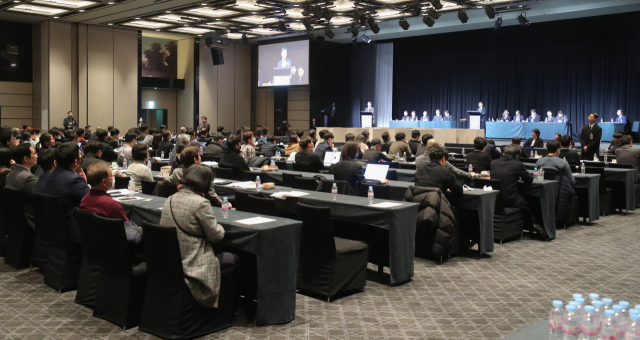 23일 오후 서울 용산구 그랜드 하얏트에서 고려아연 임시 주주총회가 열리고 있다. 연합뉴스