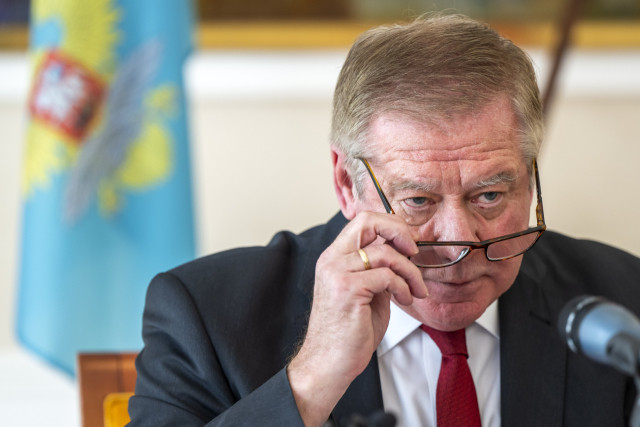 유엔 주재 러시아 연방 상임대표인 게나디 가틸로프 대사가 지난해 11월 스위스 제네바에서 열린 기자회견에서 발언하고 있다. EPA연합뉴스