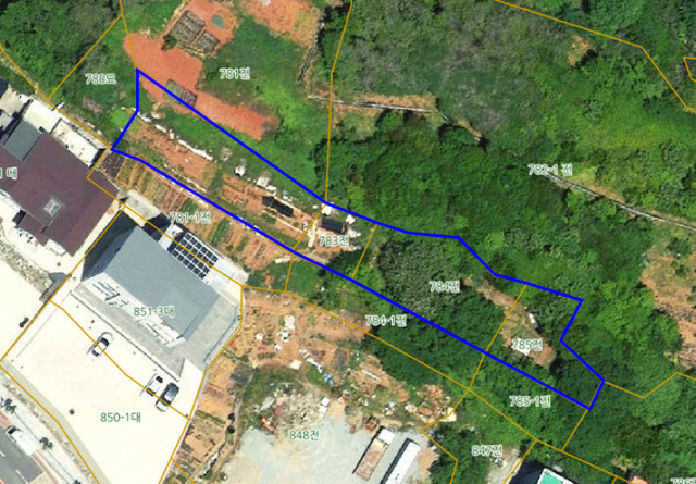 매장유적 긴급발굴조사가 진행될 구역. 통영시 제공