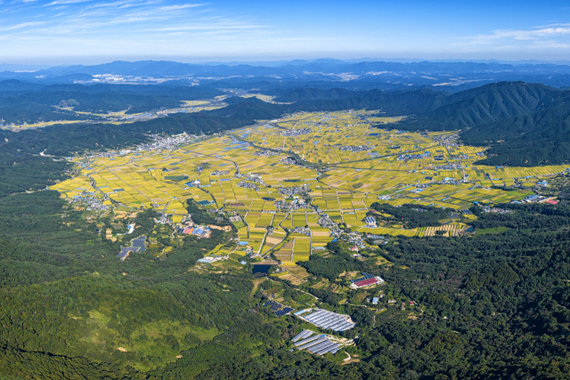 경남 합천군 초계·적중 분지 모습. 국내 유일한 운석충돌구다. 합천군 제공