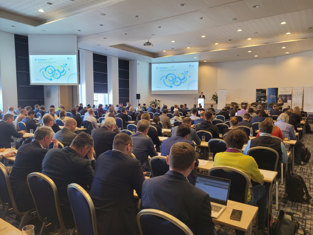 한수원이 19~21일(현지시간) 체코 프라하에서 열리는 '하이드로젠 데이즈(Hydrogen days)2025'에 참가했다. 한수원 제공