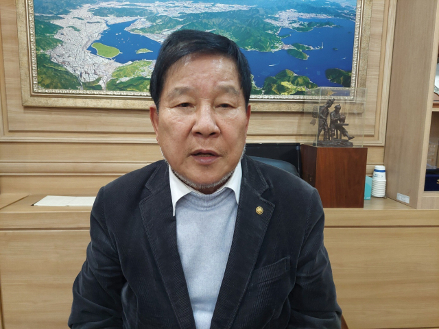 최충경 위원장은 “노사가 상생하는 길을 모색하는 것이 현명하다”고 강조했다.