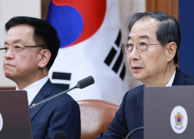 한덕수 대통령 권한대행 국무총리가 25일 정부서울청사에서 열린 국무회의에서 발언하고 있다. 연합뉴스