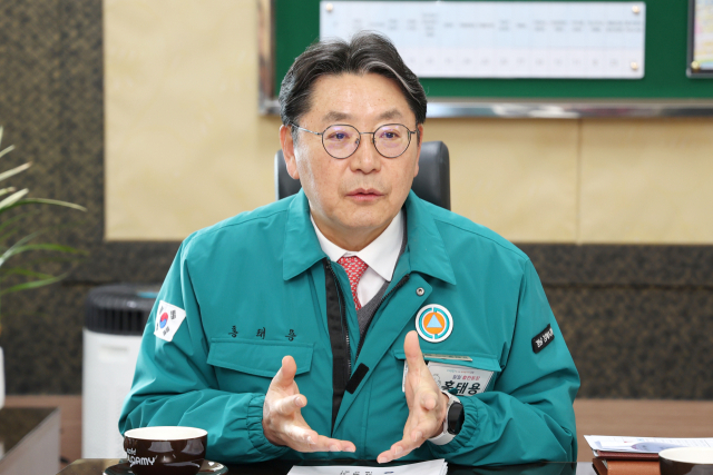 최근 경남 김해시에서 발생한 산불 22건 중 최소 14건이 입산객 실화에서 시작된 것으로 집계됐다. 이에 지난 27일 홍태용 김해시장이 호소문을 내고 “산불 예방에 대한 경각심을 가져달라”고 당부했다. 김해시 제공