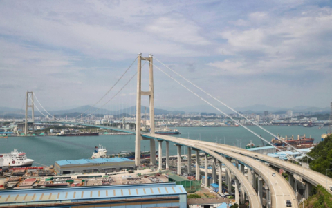 울산대교 통행료 내년 3월까지 ‘동결’…고물가 속 서민 부담 고려