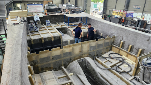 한국해양교통안전공단(KOMSA) 중부지사에서 중소형선박 전문설계사를 대상으로 선박 톤수 측정 교육을 진행 중인 모습. KOMSA 제공