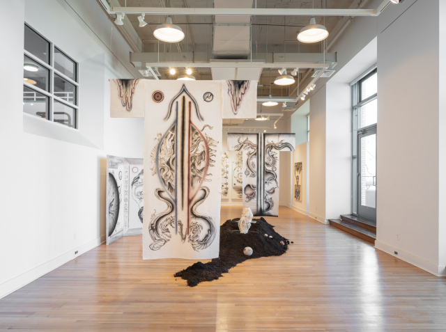 부산시립미술관 ‘젊은 시각 새로운 시선 2025'에 출품된 강이경 작가의 '지하의 수호신'(2025) 이미지. 부산시립미술관 제공