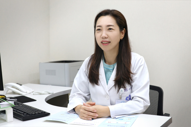 부산의료원 공공의료협력과 성화신 의료사회복지사. 부산사랑의열매 제공