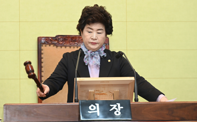 거제시의회 신금자 의장. 부산일보DB