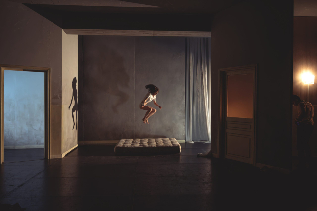 제22회 부산국제연극제 폐막작으로 선정된 이탈리아 연극 '채식주의자'의 한 장면. 부산국제연극제조직위 제공