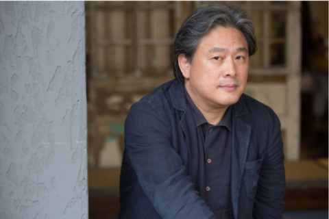 박찬욱 감독 등 영화인들이 서울서부지법 난동 사태를 취재하기 위해 현장에 들어갔다가 재판에 넘겨진 다큐멘터리 감독에게 무죄를 선고해 달라며 법원에 탄원서를 냈다. CJ ENM 제공