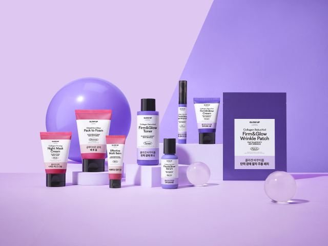 초저가 아이템을 찾은 소비자가 늘어나면서 유통업계가 관련상품을 속속 출시하고 있다. 이마트와 LG생활건강이 함께 출시한 4000원대 화장품. 이마트 제공