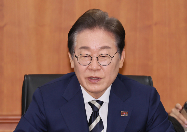 더불어민주당 이재명 대선 경선 후보가 21일 서울 여의도 금융투자협회에서 열린 자본시장 활성화를 위한 정책간담회에서 발언하고 있다. 연합뉴스