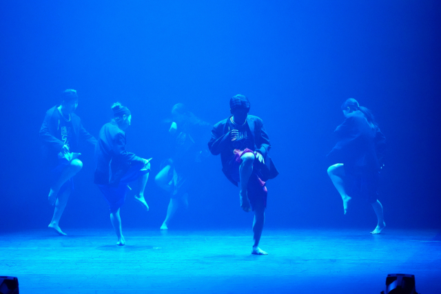 ‘AK21 안무가 육성 경연’에서 최우수상을 공동 수상한 김형민의 ‘드루와’. 부산국제무용제 제공