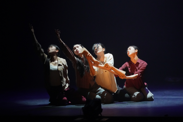 ‘AK21 안무가 육성 경연’에서 최우수상을 공동 수상한 양승관의 ‘궤도’. 부산국제무용제 제공