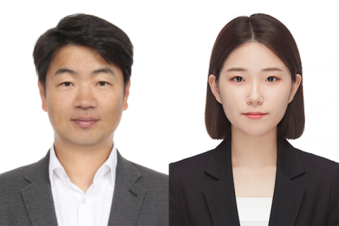 왼쪽부터 동아대 의약생명공학과 조완섭 교수, 김규리 박사과정생