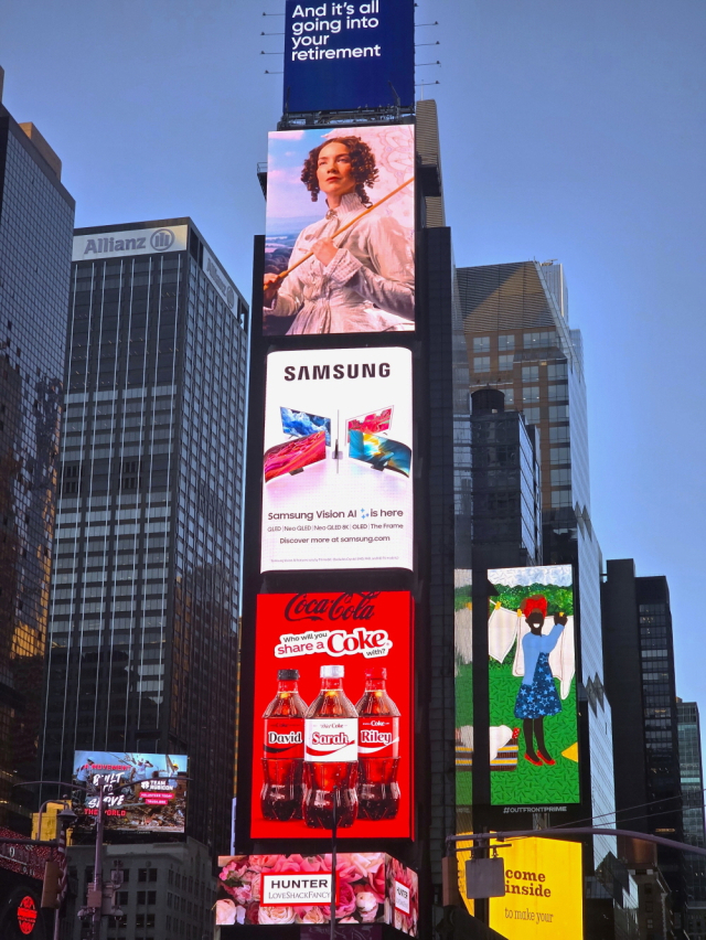 미국 뉴욕 타임스퀘어에 상영되고 있는 삼성전자의 ‘비전 AI’ 옥외광고.삼성전자 제공