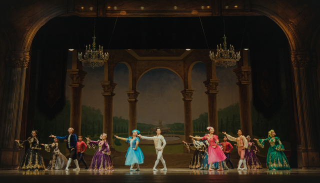 발레 '신데렐라' 2막 공연 모습. 부산발레시어터 제공