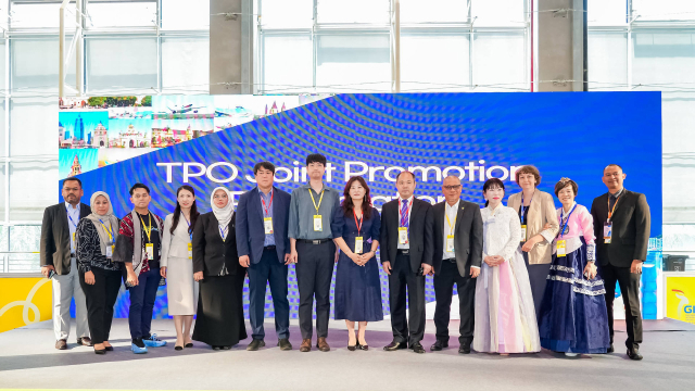 경남 김해시가 지난 14~17일 중국 광저우 국제관광전을 찾아 글로벌도시관광진흥기구 총회 유치 활동을 벌였다. 김해시 제공