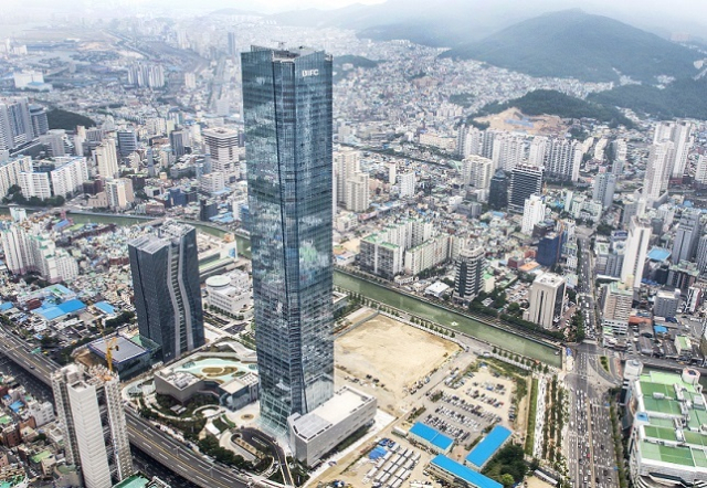 주택도시보증공사가 입주한 부산국제금융센터(BIFC) 전경. 주택도시보증공사 제공
