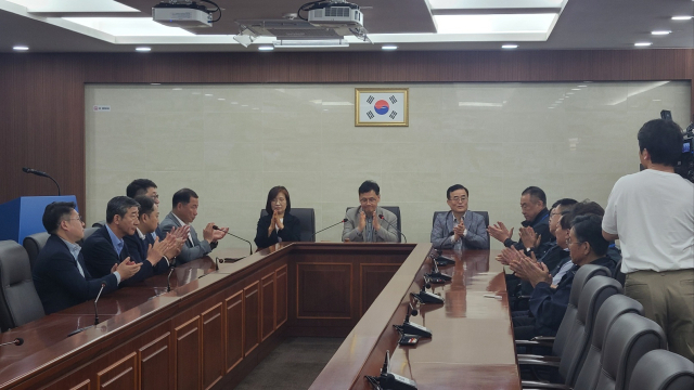 부산 시내버스 노사가 28일 오후 1시께 올해 임금·단체협상을에 극적으로 타결했다. 부산버스운송사업조합 제공