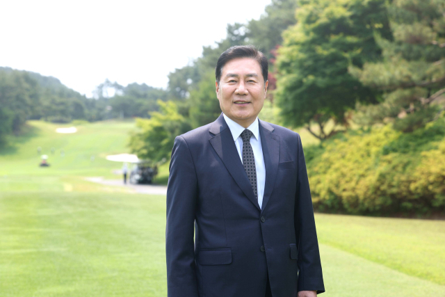 아시아드CC 김도형 대표는 “백송홀딩스-아시아드CC 부산오픈을 국내 최고의 메이저 대회로 만들고 싶다”는 포부를 밝혔다. 이재찬 기자 chan@