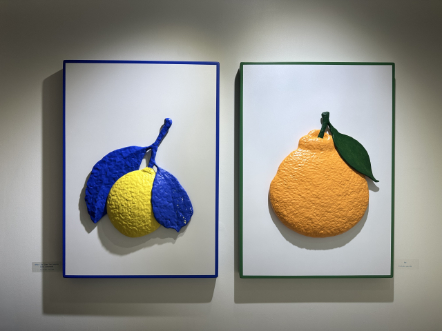 부산 동구 낭만시간연구소에서 전시 중인 작품 중에서. 김은영 기자