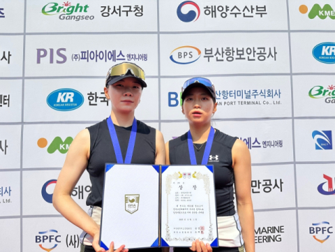 경량더블스컬(최수진, 이수민 선수)