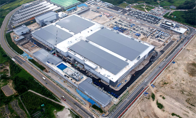 금양의 동부산 이파크 산업단지 이차전지 공장. 금양 홈페이지.