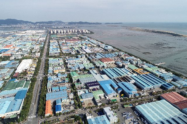 부산 강서구 녹산공단 일원. 부산일보DB