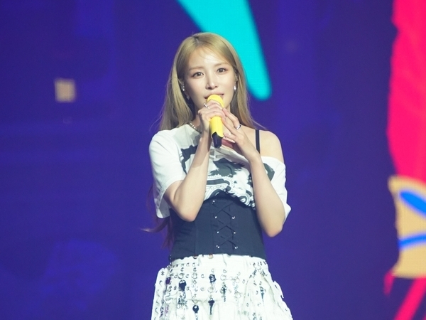 '2025 위버스콘 페스티벌'에 출연한 가수 보아. 하이브 제공. 연합뉴스