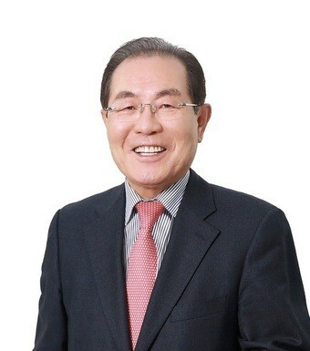 윤동한 콜마그룹 회장.콜마그룹 제공.