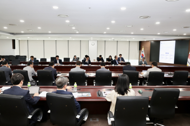 '새정부 국정과제 대응 전략회의'에서 권명호 한국동서발전 사장이 새 정부 정책 방향에 발맞춘 전략이행 역량 강화에 대해 강조하고 있는 모습. 동서발전 제공