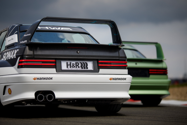 한국타이어의 초고성능 익스트림 슈퍼 스포츠 타이어 ‘벤투스 에보 Z’가 장착된 ‘HWA 에보’ 차량. 한국타이어 제공