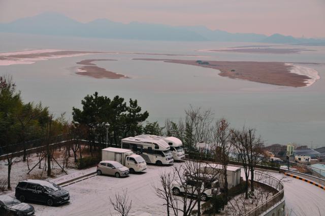 특별전3 중에서 이장희, 다대포, 2023. 사진나무숲 제공