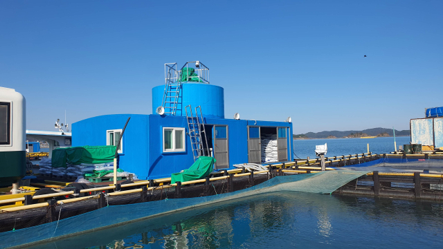 친환경양식어업육성사업 시설인 경남 하동 스마트양식 해상가두리사업. 어촌어항공단 제공