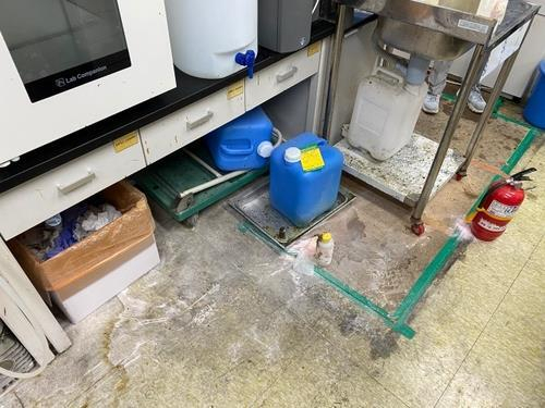 지난 2일 폭발 사고가 발생한 충남대 연구실. 유성소방서 제공. 연합뉴스