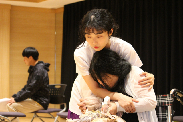 7월 25~30일(28일 공연 없음) 호러 스테이지 페스티벌 마지막을 장식할 빅픽처스테이지의 '코마' 연습 장면. 빅픽처스테이지 제공