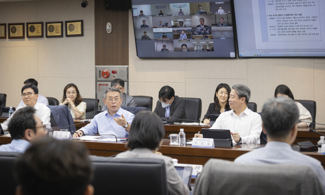 김준동 한국남부발전 사장이 9일, 급변하는 국내외 정세와 하계 전력수급 피크에 선제적으로 대응하기 위해 미래전략해커톤을 주재했다. 남부발전 제공