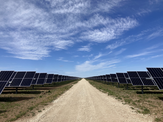 [중부발전 소식] 미 텍사스 350MW 루시 태양광 발전사업 착공 外 - 뉴스 썸네일 이미지