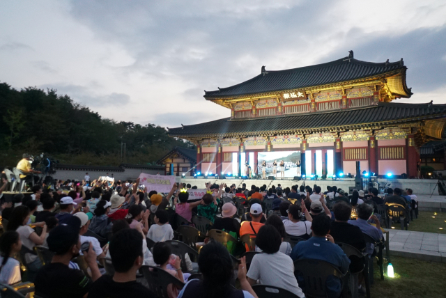 지난해 김해가야테마파크에서 열린 ‘제4회 가야시민가요제’ 모습. 김해문화관광재단 제공