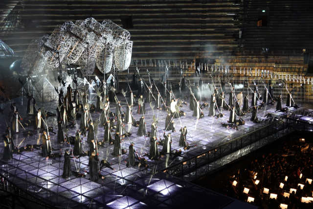 스테파노 포다 연출의 ‘2025 아이다'. 이상훈 제공