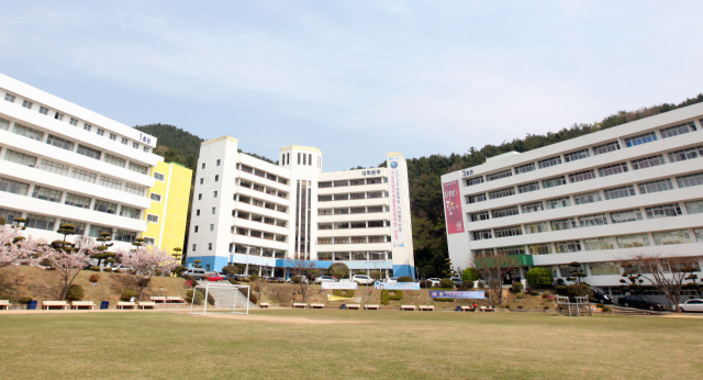 2020년 폐교한 부산 동부산대학교 전경. 부산일보DB