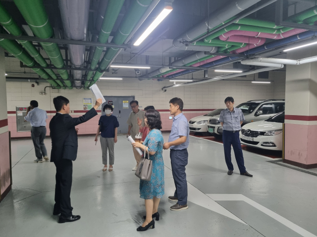 시민통합위가 현장 활동을 하고 있다, 양산시 제공